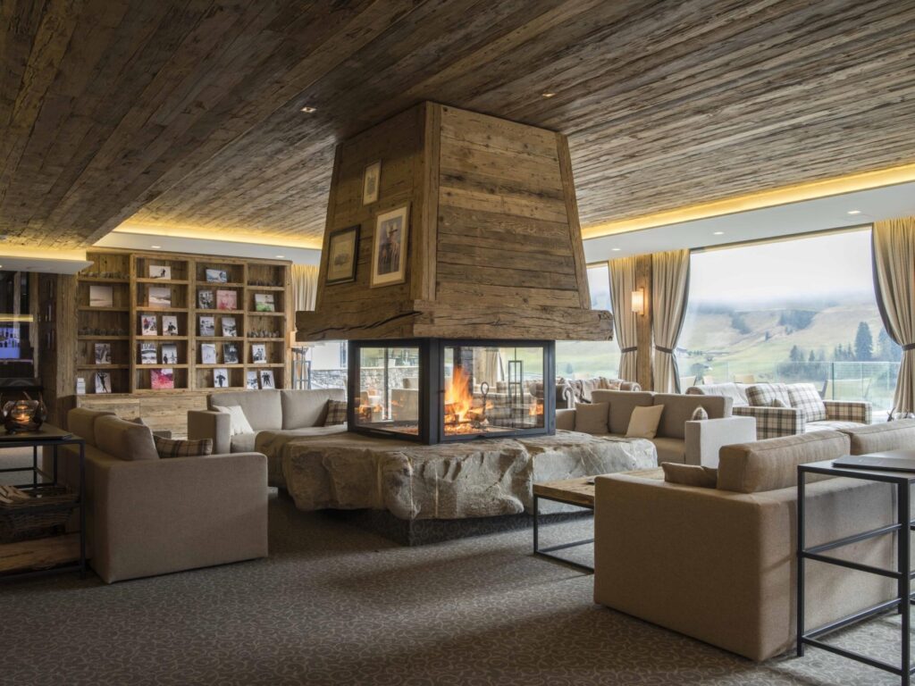 Фото 33 — Мебель из натурального дерева в интерьере: стиль и экологичность